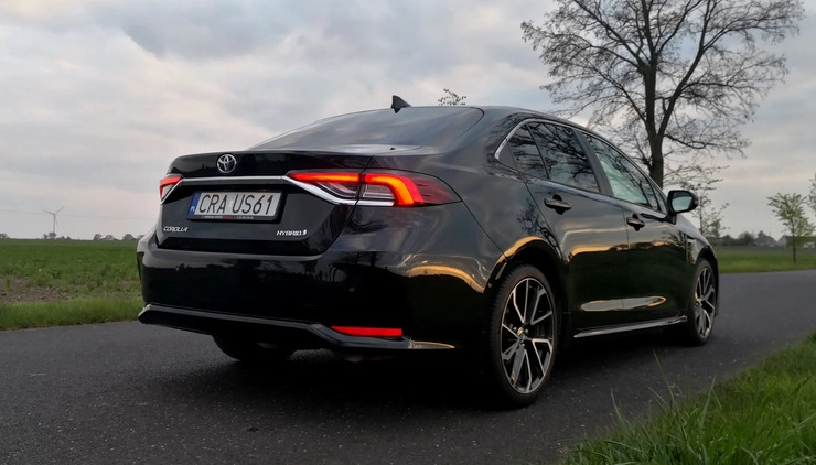 Toyota Corolla cena 108900 przebieg: 39820, rok produkcji 2019 z Przasnysz małe 232